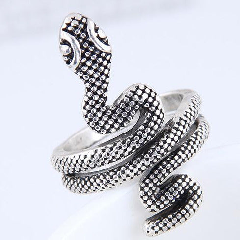 Silver tone Snake Ring R8