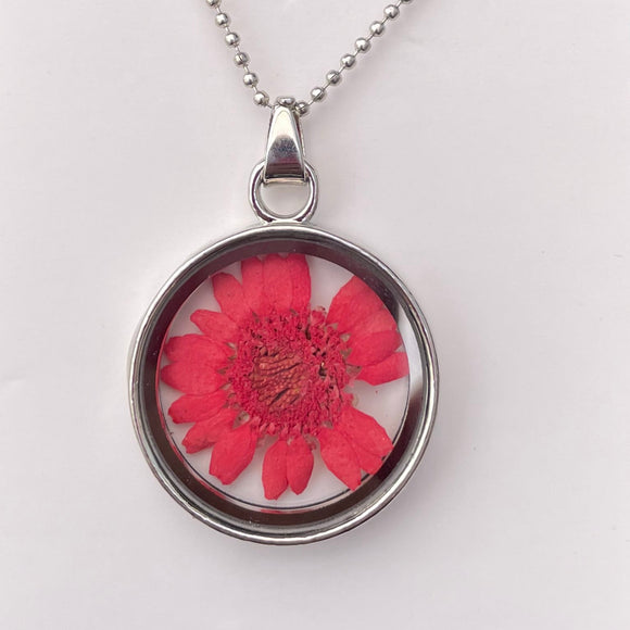 Silver Tone Dried Red Flower Necklace N84
