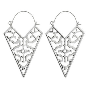 Silver Tone Large Openwork Triangle C Clasp Earrings E76