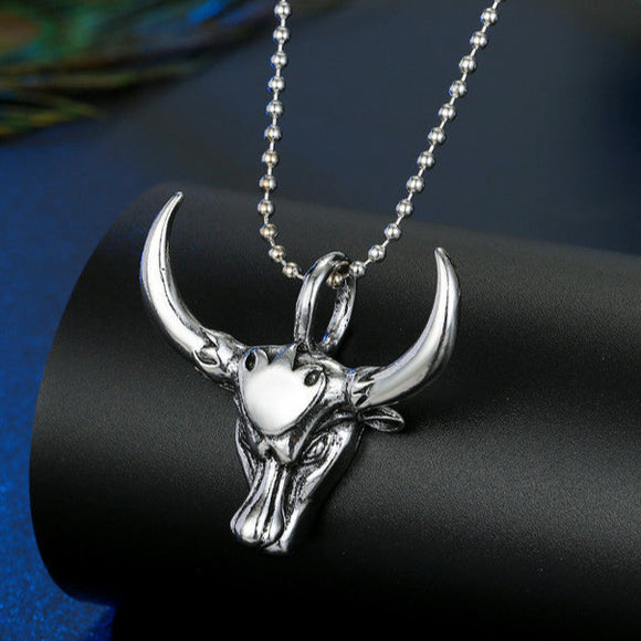 Silver Tone Bulls Head Pendant Necklace N81