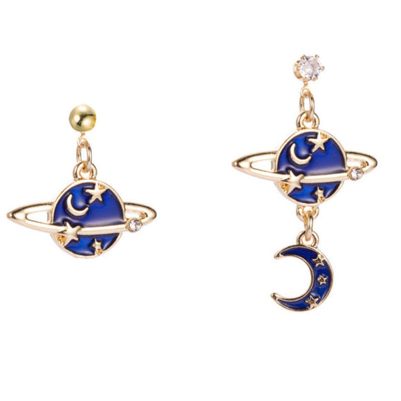 Gold Tone Blue Planet & Moon Stud Earrings E133