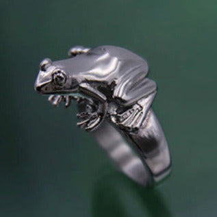 Silver Tone Jumping Frog Size P Ring R17