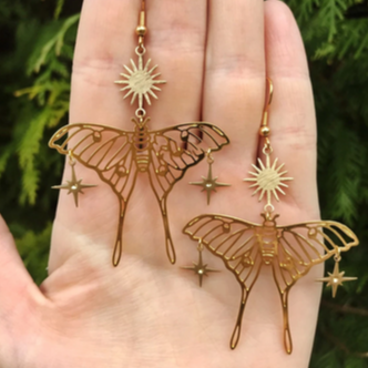Gold Tone Butterfly & Star  Earrings E156